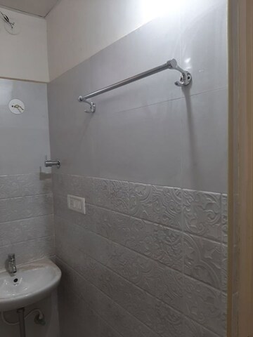 Bathroom in 2 BHK Builder Floor at Hrbr Layout – for Rent