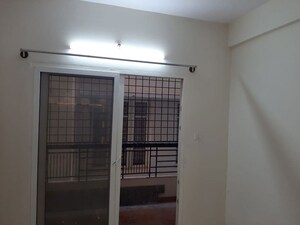 Room in 2 BHK Builder Floor at Hrbr Layout – for Rent