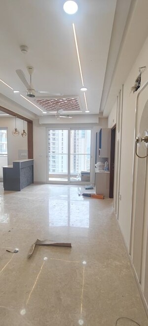 Room in 3 BHK Apartment at Aurobindo Kohinoor, Serilingampally – for Rent