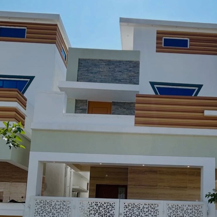 3 BHK + Pooja Room,Study Room Villa For Sale in Bommasandra