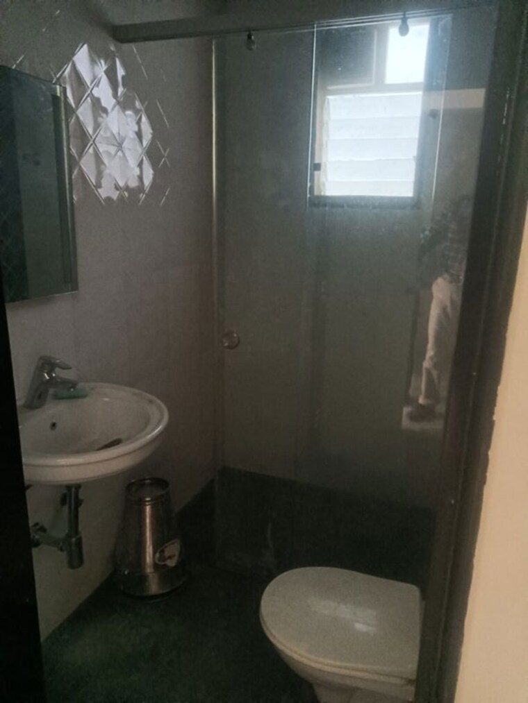 Bathroom, somnath nagar 3 Bedroom 1400 Sq.Ft. Independent House In Somnath Nagar Pune 10066354