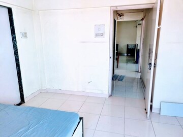 Bedroom in 2 BHK Apartment at Kothrud – for Rent