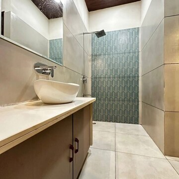 Bathroom in 4 BHK Villa at Mansarovar – for Sale