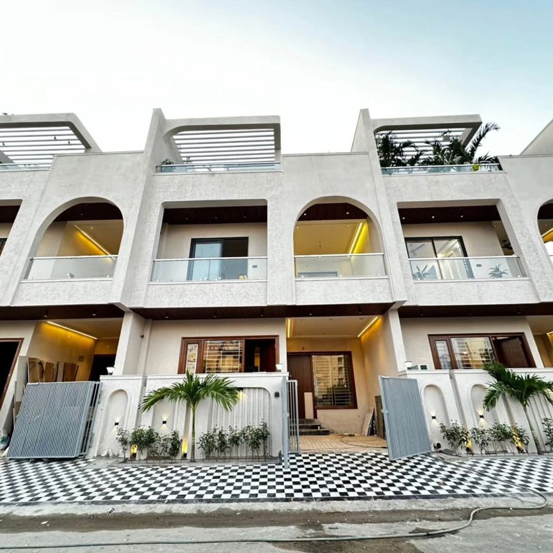 4 BHK + Pooja Room Villa For Sale in Mansarovar