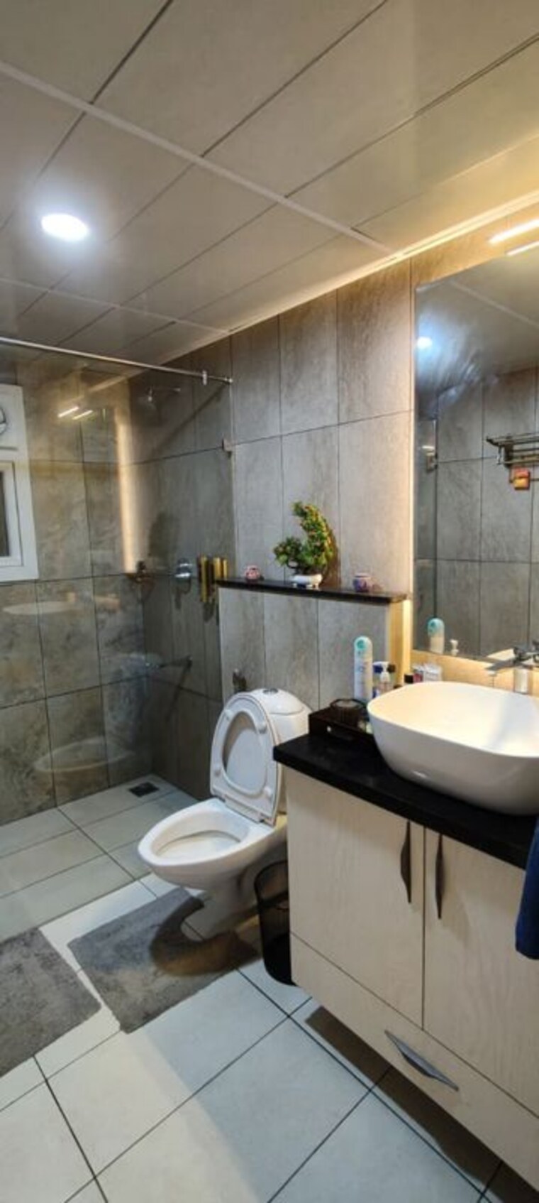 Attached Bathroom, prestige-song-of-the-south-phase-2 3 Bedroom 1614 Sq.Ft. Apartment In Yelenahalli Bangalore 10066383
