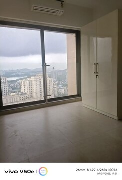 2 BHK Apartment For Rent in Kanakia Silicon Valley