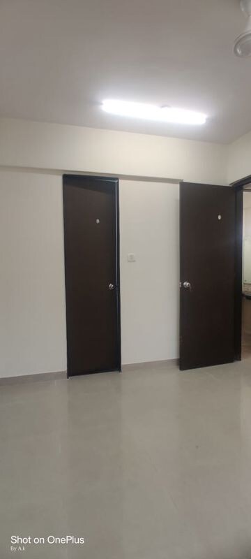  2.5 BHK Apartment at Lake Primrose, Powai – for Rent