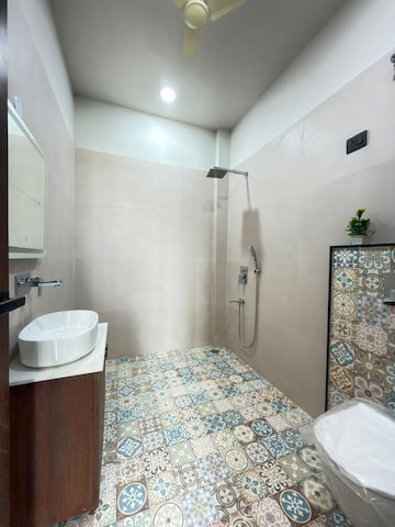 Bathroom in 4 BHK Villa at Narayan Vihar – for Sale