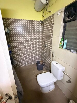 Team Area in 3 BHK Apartment at Kumar Park Infinia Phase 4, Fursungi – for Rent