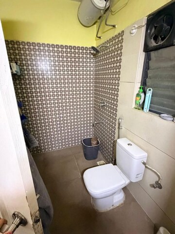 Team Area in 3 BHK Apartment at Kumar Park Infinia Phase 4, Fursungi – for Rent