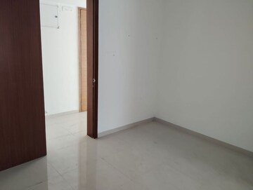 Room in 4 BHK Apartment at Sharada Alliance Akashparv, Bavdhan – for Rent