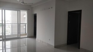 Room in 2 BHK Apartment at Prestige Falcon City, Konanakunte – for Rent