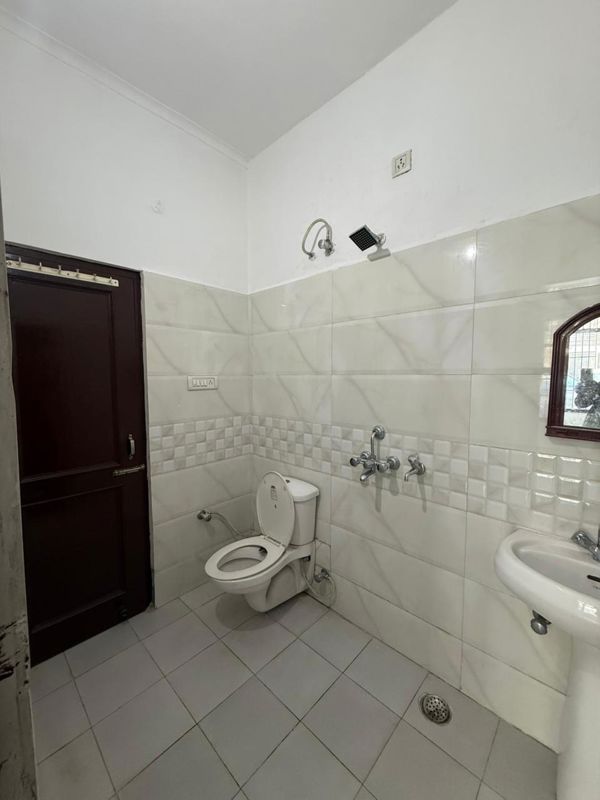 3 BHK + Pooja Room Apartment For Sale in Dhakoli
