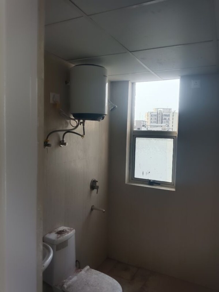 Room, imperia-esfera 2.5 Bedroom 1575 Sq.Ft. Apartment In Sector 37c Gurgaon 10066462