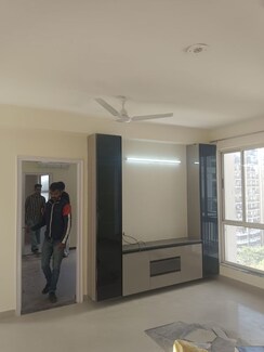 2.5 BHK + Pooja Room Apartment For Rent in Imperia Esfera