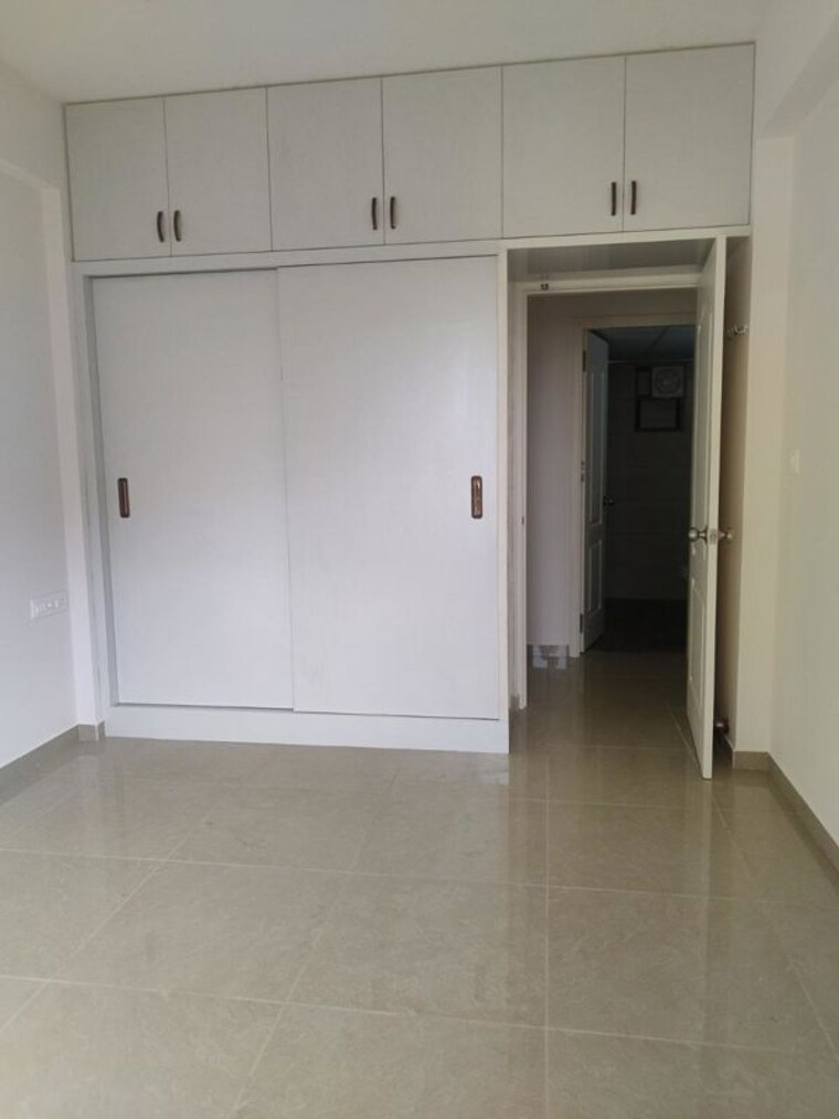 Room, goyal-orchid-piccadilly 2.5 Bedroom 1350 Sq.Ft. Apartment In Thanisandra Main Road Bangalore 10066464