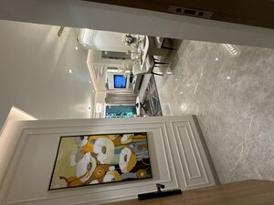 Room in 3 BHK Apartment at Panch Pakhadi – for Sale