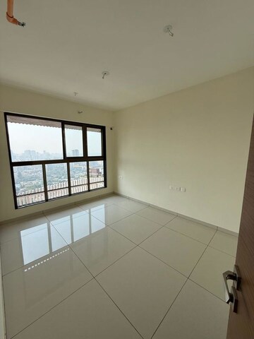 Master Bedroom in 3 BHK Apartment at Chandak Stella, Goregaon West – for Rent