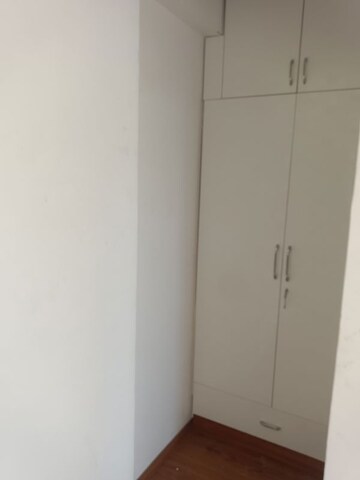 Room in 3 BHK Apartment at ILD Grand, Sector 37c – for Rent