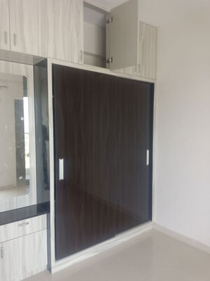 Room in 2 BHK Apartment at Signature Global The Millennia, Sector 37d – for Sale