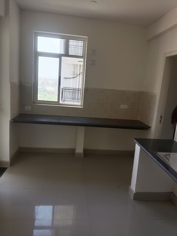 Room in 3 BHK Apartment at Imperia Esfera, Sector 37c – for Sale