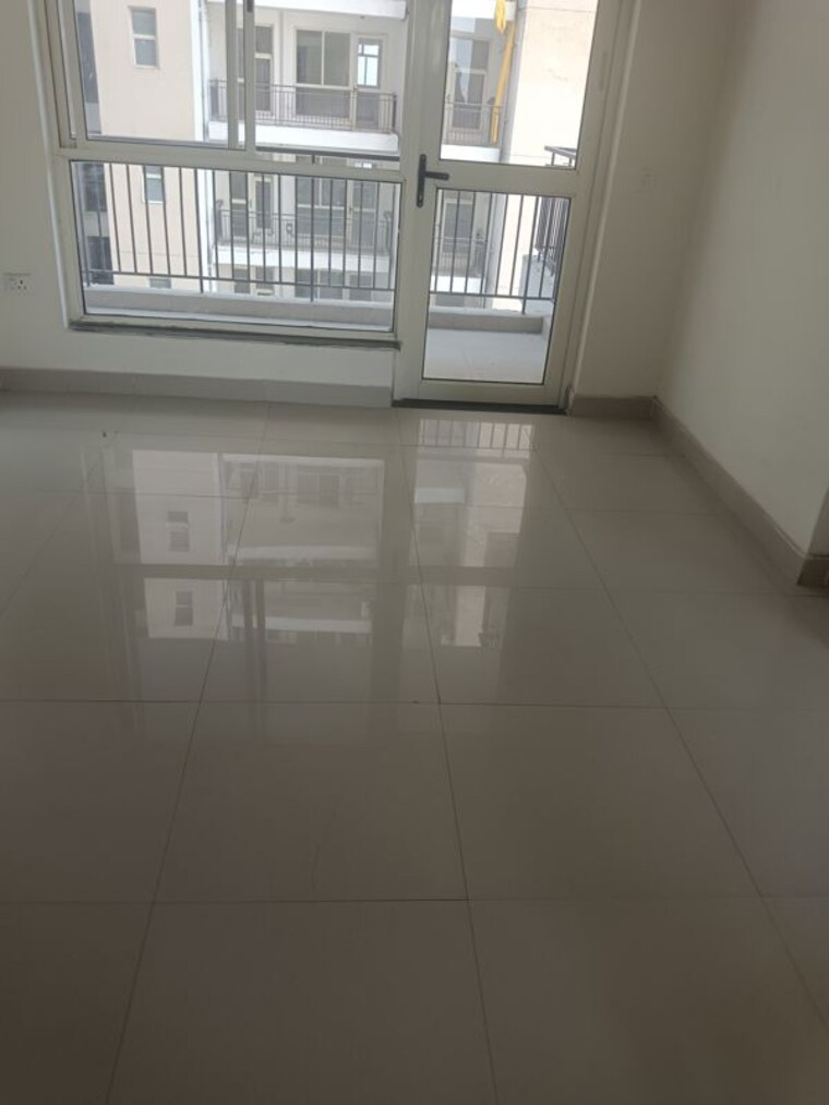 Room, imperia-esfera 3 Bedroom 1850 Sq.Ft. Apartment In Sector 37c Gurgaon 10066558