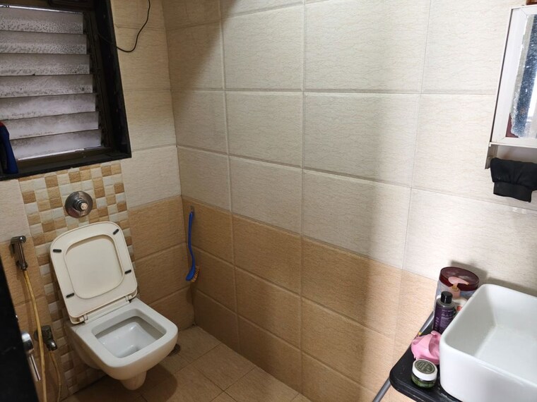 Bathroom, sethia-kalpavruksh-heights 1 Bedroom 410 Sq.Ft. Apartment In Kandivali West Mumbai 10066554