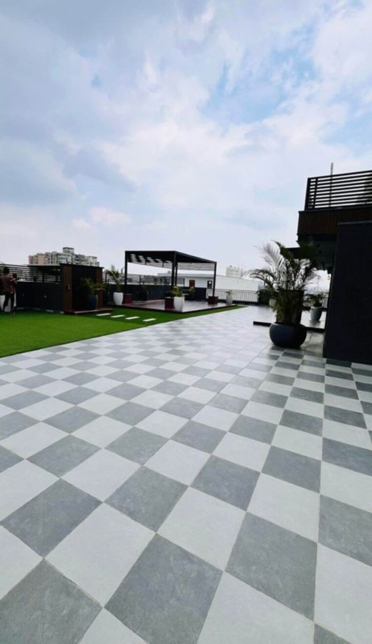  Parking, dlf-cyber-city 3 Bedroom 1689 Sq.Ft. Apartment In Sector 24 Gurgaon 10066561
