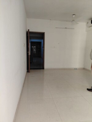 Room in 2 BHK Apartment at Rustomjee Urbania Azziano, Thane West – for Sale