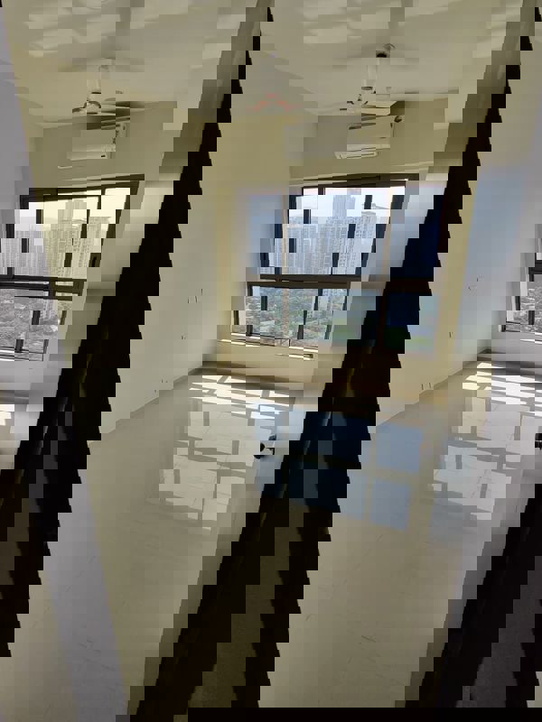 2 BHK + Extra Room 600 Sq.Ft. Apartment in Kalpataru Immensa E