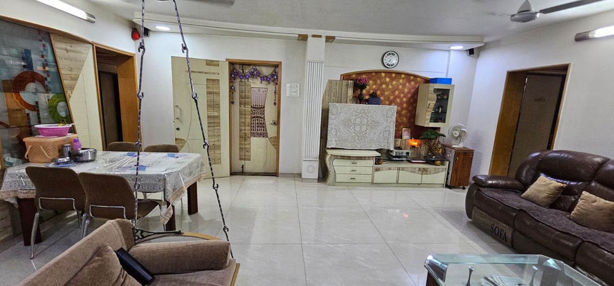 2.5 BHK + Pooja Room,Study Room Apartment For Sale in Maratha Colony