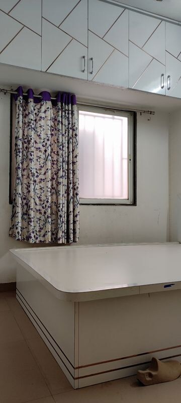 Room in 2 BHK Apartment at Geras Misty Waters, Mundhwa – for Rent