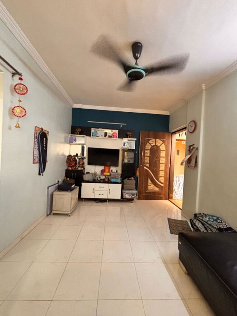 Living Room, gulmohar-paradise-homes 2 Bedroom 850 Sq.Ft. Apartment In Kharadi Pune 10066629