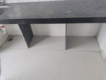 Room in 1 BHK Apartment at UK Iridium, Kandivali East – for Rent