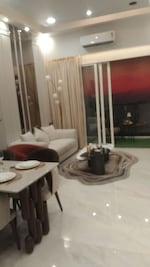 1 BHK + Study Room 447 Sq.Ft. Builder Floor in Magic Meera Heights