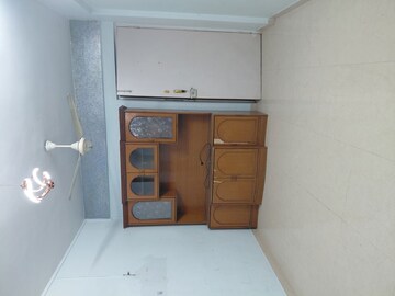 Furnished Amenities in 1 BHK Apartment at Shiv Shakti CHS Malad West, Malad West – for Rent