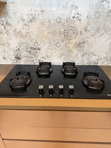 Master Bedroom in 2 BHK Apartment at Suncity Avenue 76, Sector 76 – for Sale