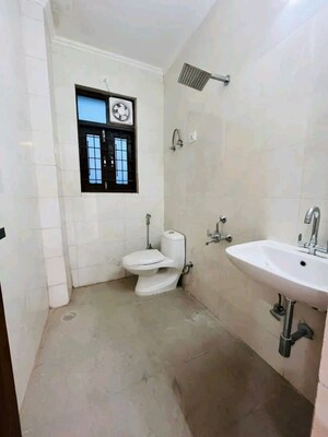 Bathroom in 1 BHK Apartment at Chattarpur – for Rent