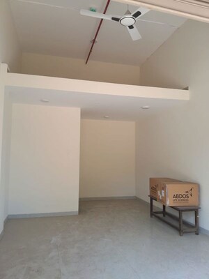 Room in  Shop at Amar Shree Krupa CHS, Borivali East – for Rent