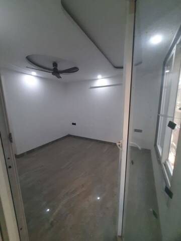 Furnished Amenities in 3 BHK Independent House at Chattarpur – for Rent