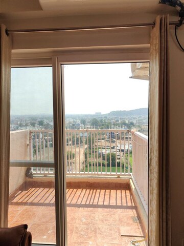 Bedroom in 2.5 BHK Builder Floor at Eldeco Accolade, Sohna Sector 2 – for Rent