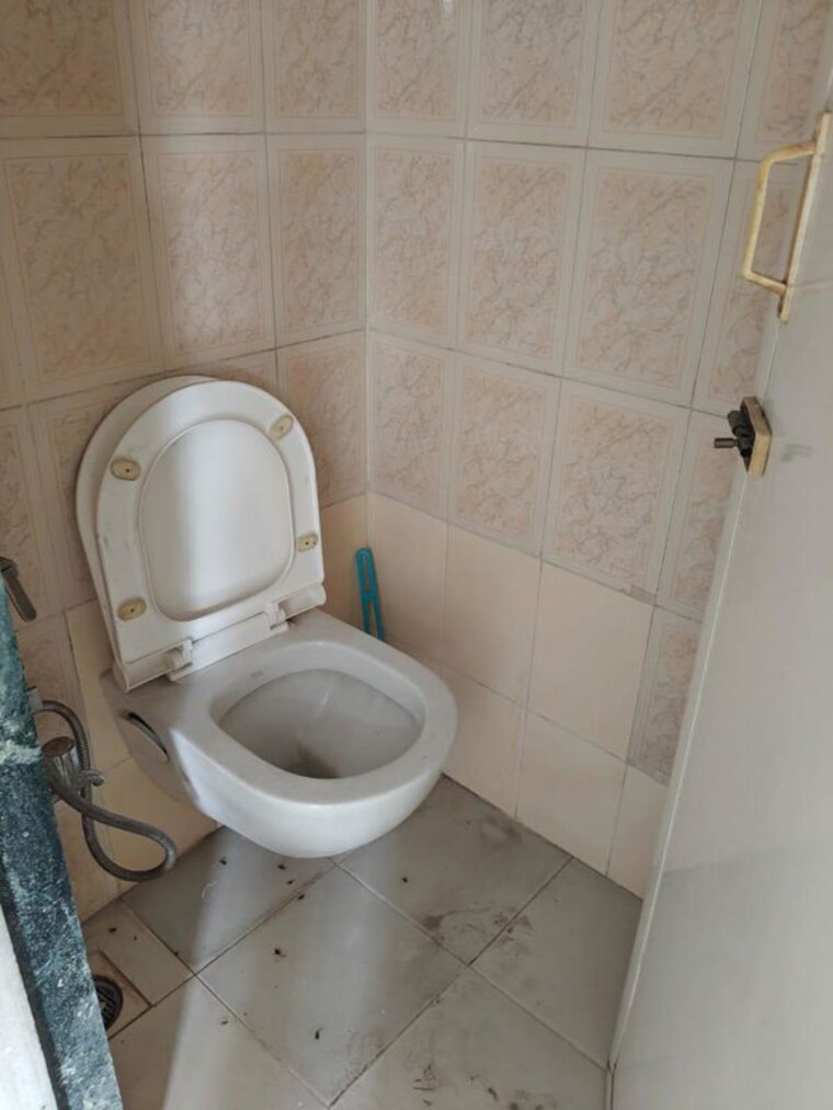 Bathroom, balaji-heights-sanpada 1 Bedroom 475 Sq.Ft. Apartment In Sanpada Navi Mumbai 10066756