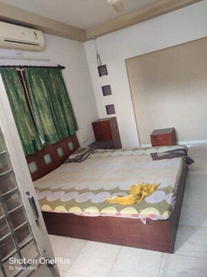 Bedroom in 4 BHK Villa at Vastrapur – for Sale