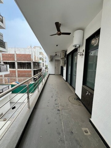 Balcony in 4 BHK Builder Floor at Sector 60 – for Rent