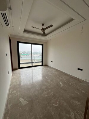 4 BHK Builder Floor For Rent in Sector 60