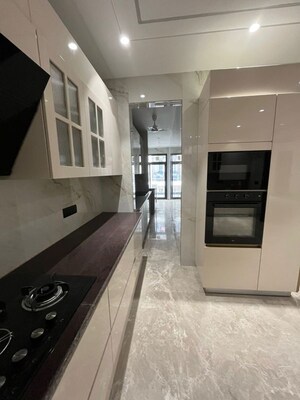 Kitchen in 4 BHK Builder Floor at DLF Atria, Dlf Phase ii – for Rent