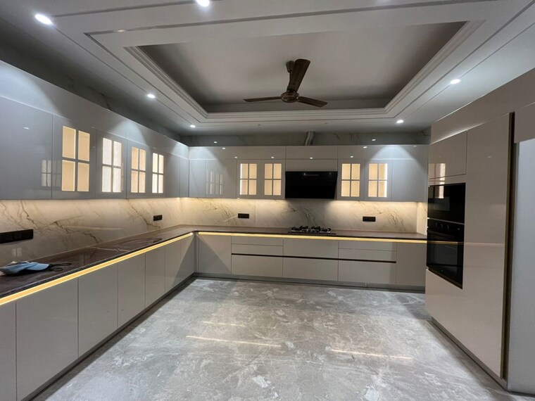 Kitchen, dlf-atria 4 Bedroom 3900 Sq.Ft. Builder Floor In Dlf Phase ii Gurgaon 10066791