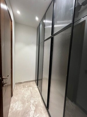 Building Lobby in 4 BHK Builder Floor at DLF Atria, Dlf Phase ii – for Rent