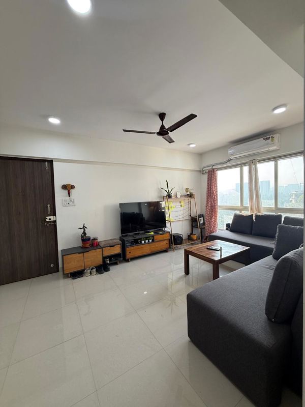 2 BHK Apartment For Sale in Chembur