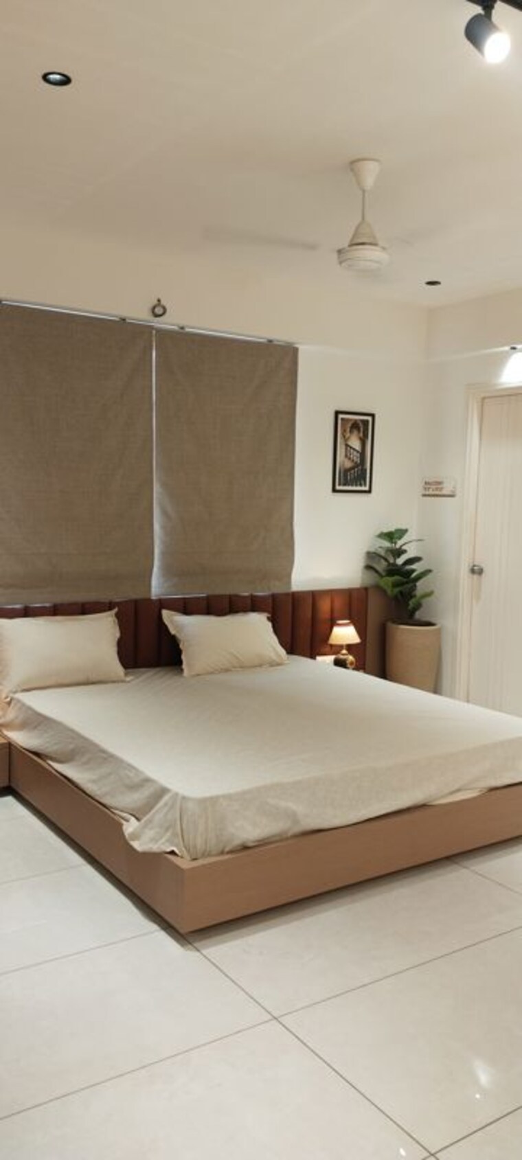 Bedroom, vastrapur 3 Bedroom 2300 Sq.Ft. Apartment In Vastrapur Ahmedabad 9930987